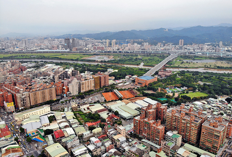 旅館宅、工業宅地雷爆不完 買到違法住宅怎麼辦?