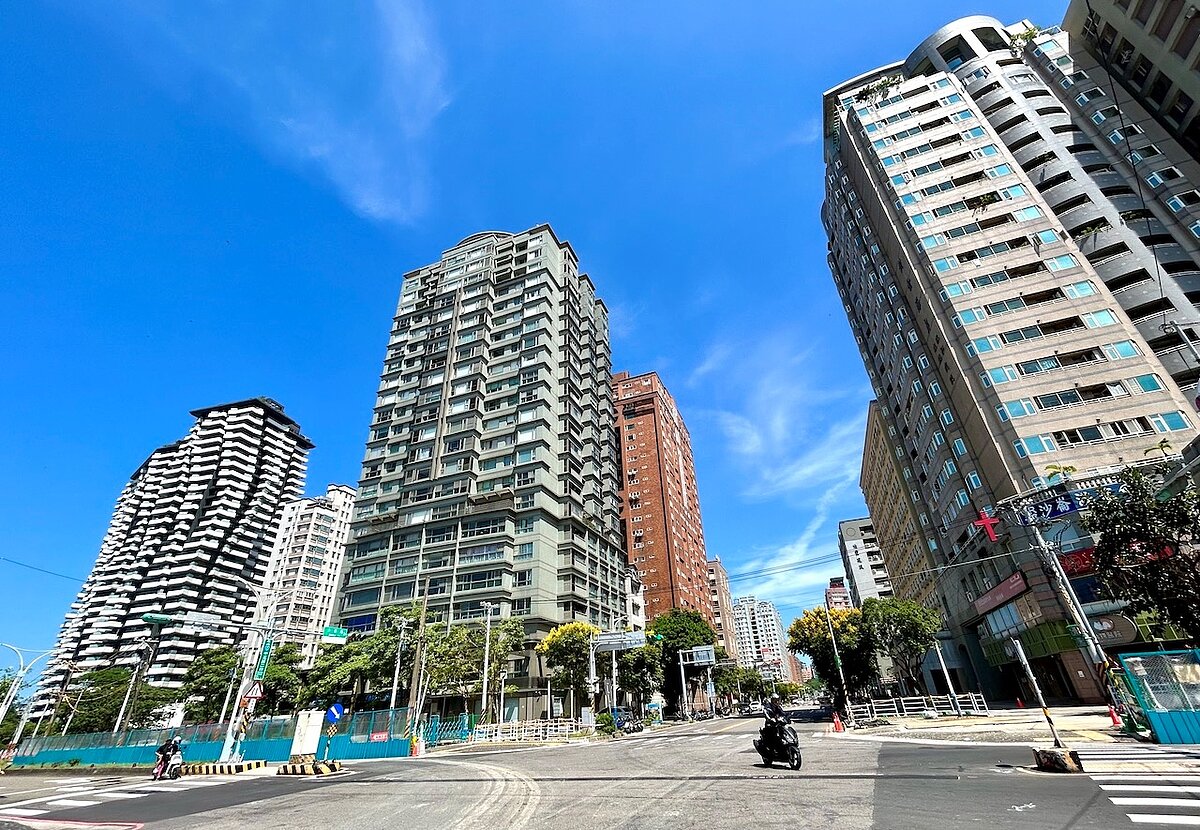 房市、街景、淡海新市鎮。圖/好房網News記者蔡佩蓉攝影
