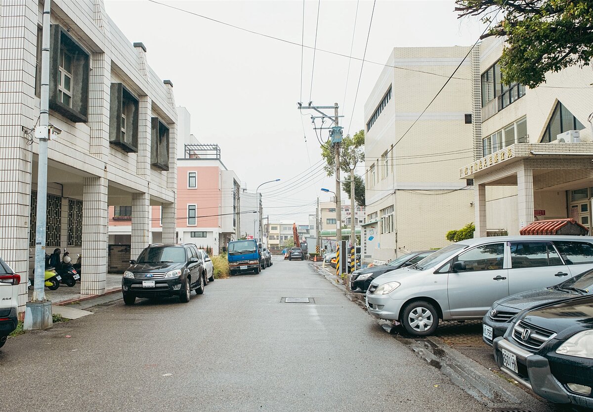 「苗栗縣苑裡鎮公民街危險瓶頸路口及路段改善計畫」。圖/取自苗栗縣苑裡鎮公所臉書