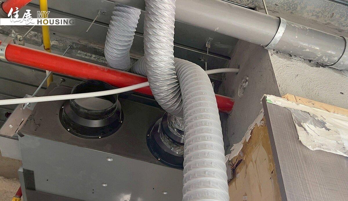 住宅消保會收到申訴，發現新風系統出現管線未銜接而脫落的問題，空氣清淨不但無效果，還浪費電。圖／住保會提供