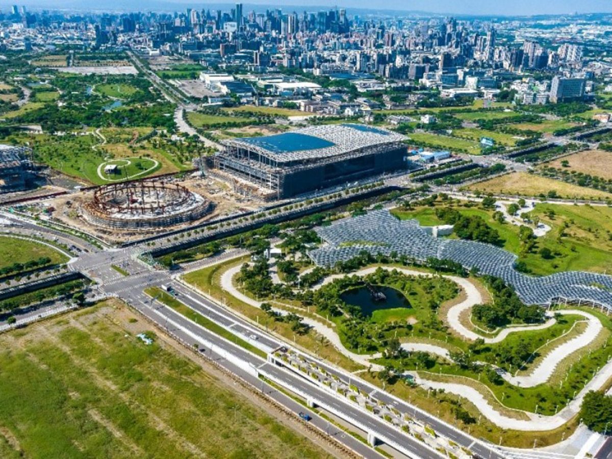 水湳經貿園區將陸續招商，有望帶動周邊機能和就業機會，吸引不少開發商積極搶進。圖/台中市政府地政局提供