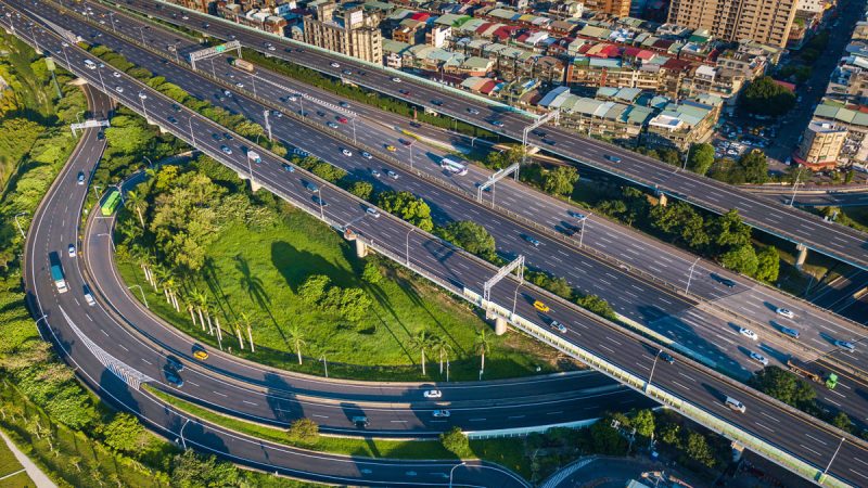 鑫陽馥築位處國道一號三重交流道口附近，聯外交通極為便利(圖/業者提供)