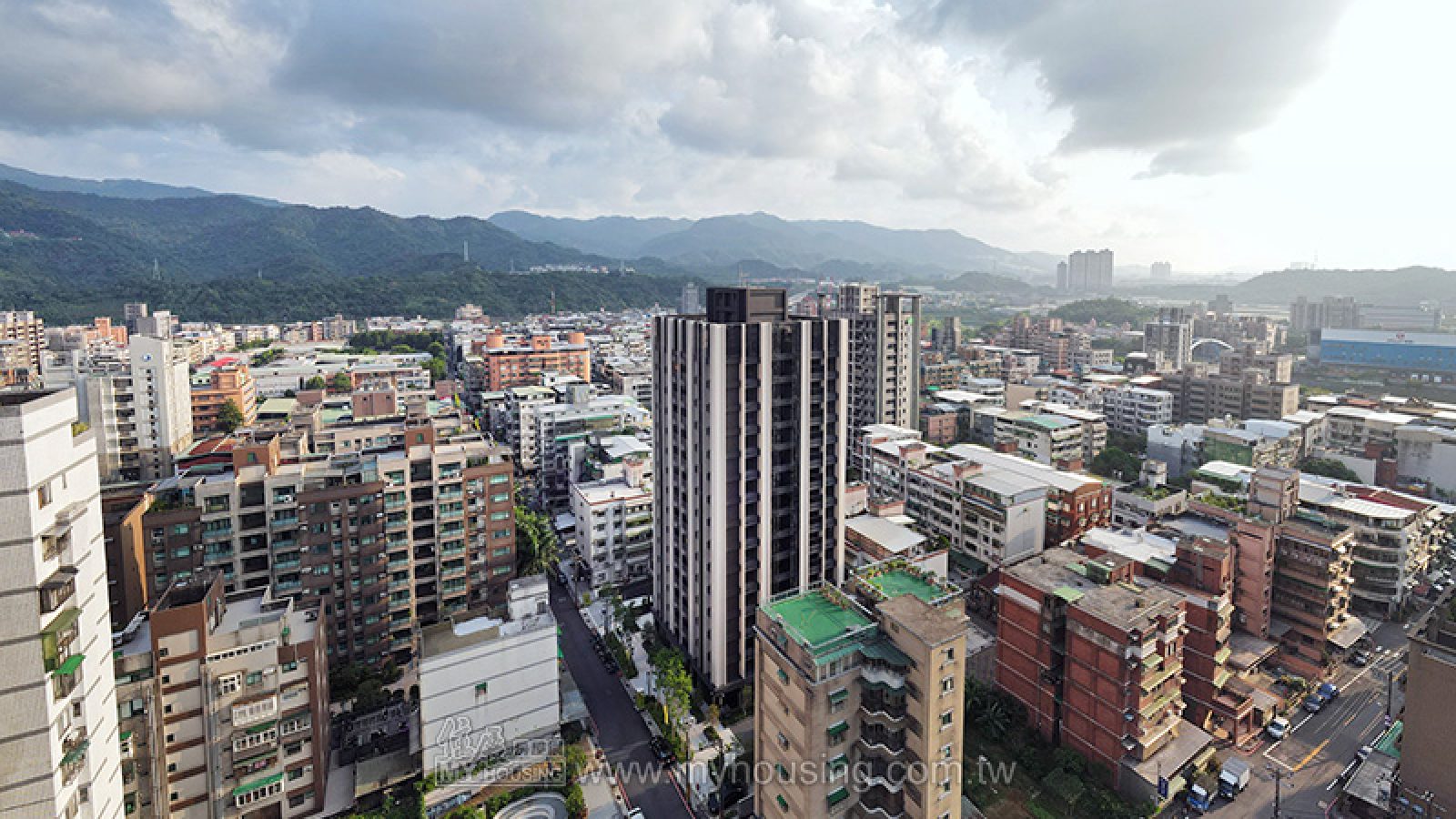 建商賣有抵押權房屋 遭南市重罰30萬