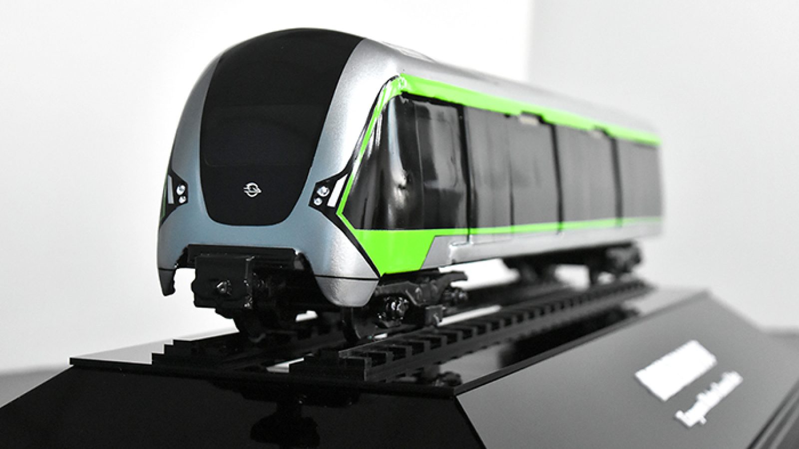 052402