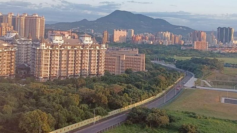 055aae66e8054176_1100x773