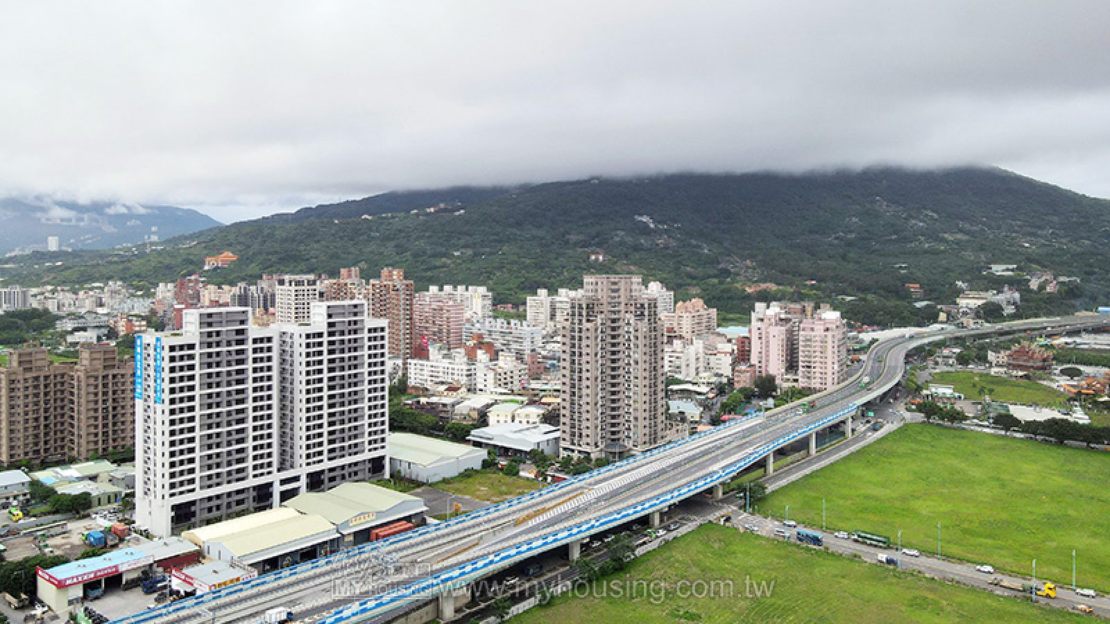 打炒房修法上路 低總價建案買氣難撐 建商：房市將冷到年底
