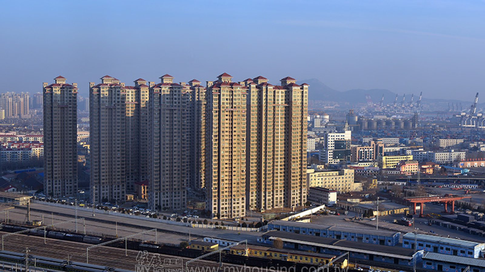迴避限跌令？ 中國多地鼓勵公務員團購商品房