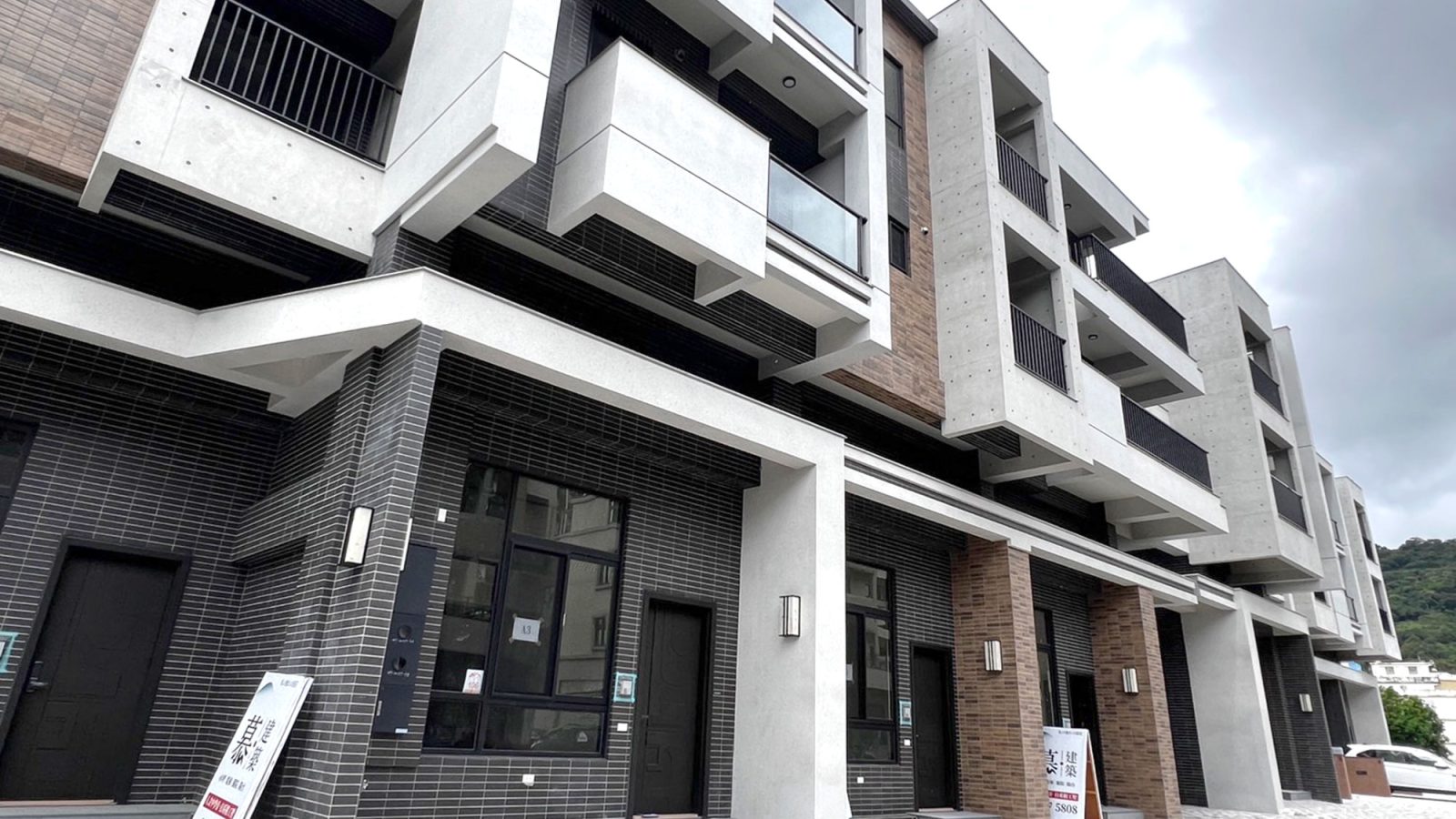 慕建築外觀