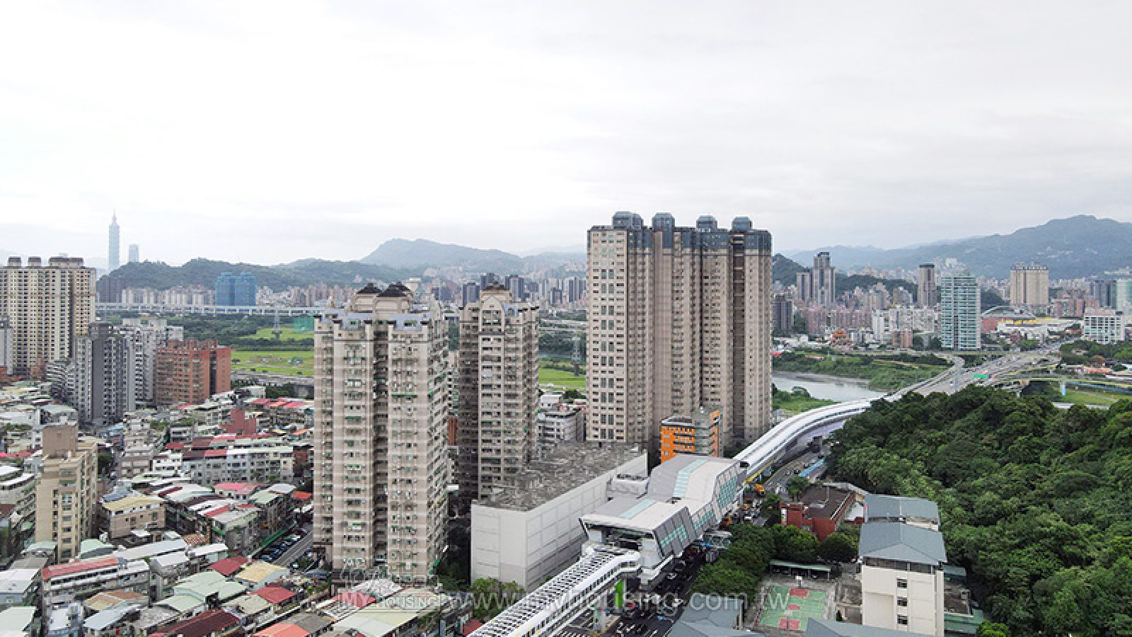 買鄰戶打通自住 符合這條件大節稅