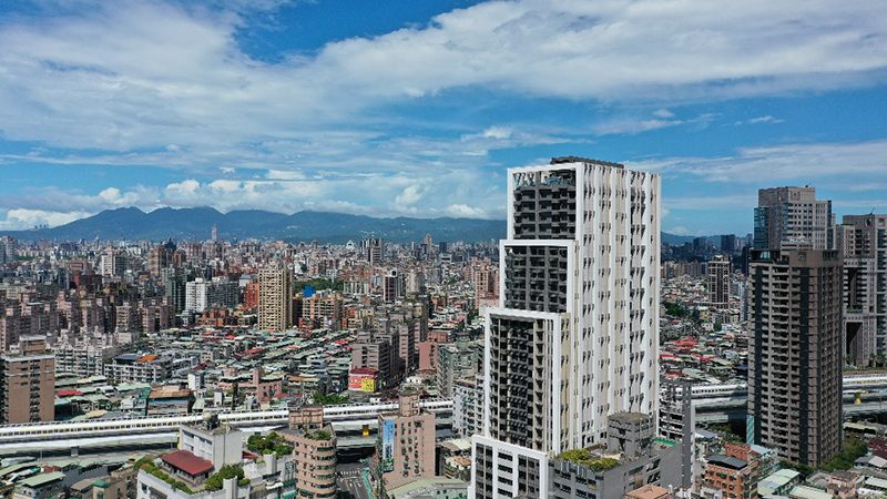 中和無畏請鬼拿藥單 建案開案站穩8字頭