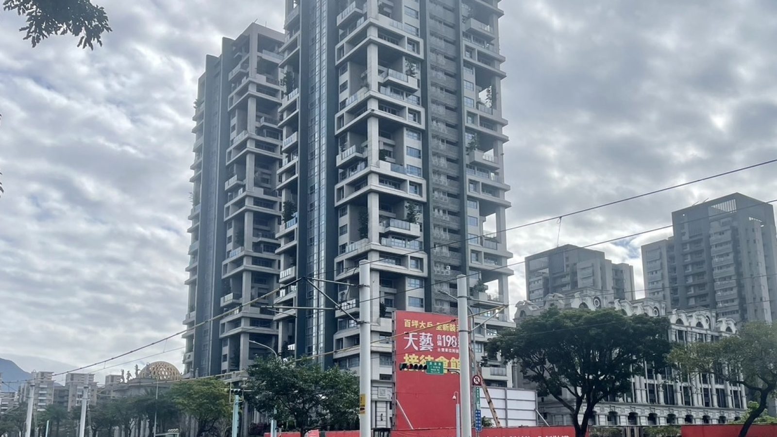 淡水街景。圖／中信房屋提供