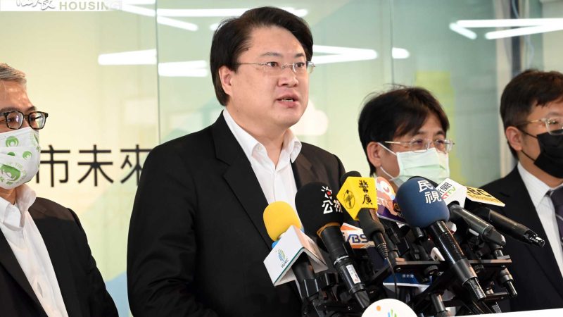 前內政部長林右昌