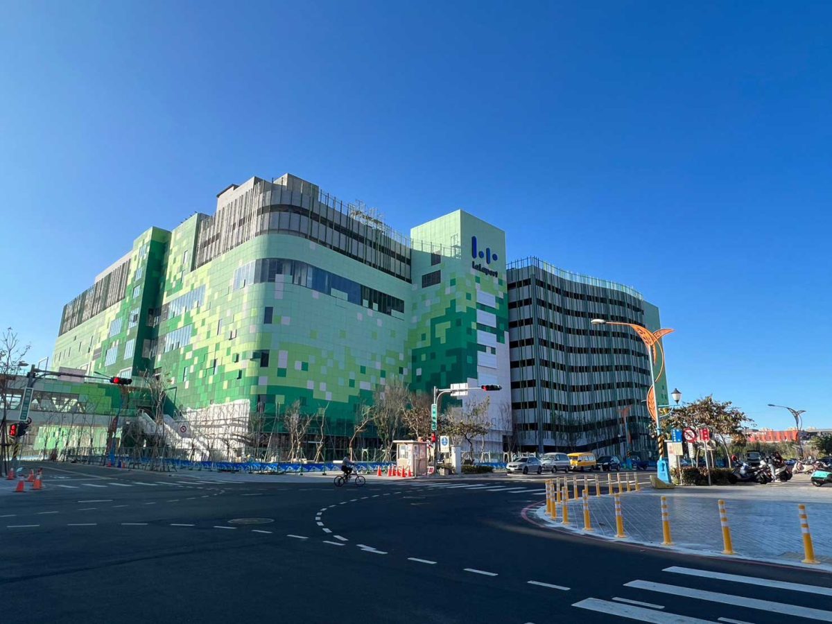 102102-1三井不動產集團近年積極在台灣拓點，帶動周遭房價水漲船高。圖／台中東區lalaport（業者提供）