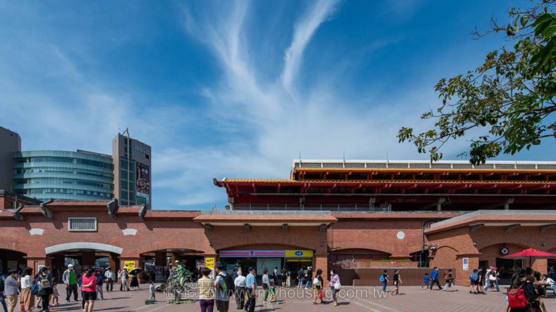 首購族買房把握二句訣，不怕未來房價跌！