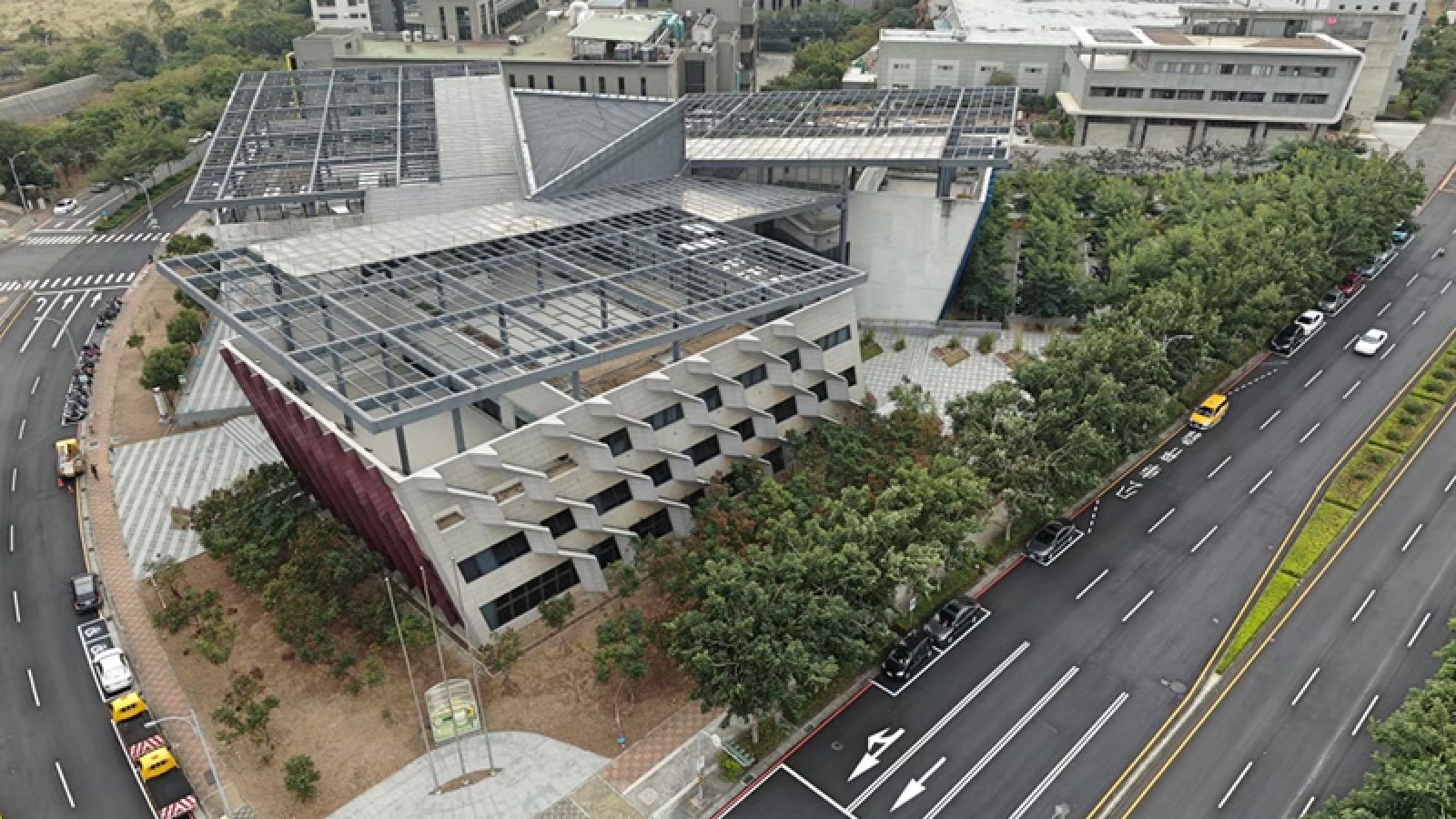 精密一期開發案纏訟 台開4萬坪地遭中市府查封