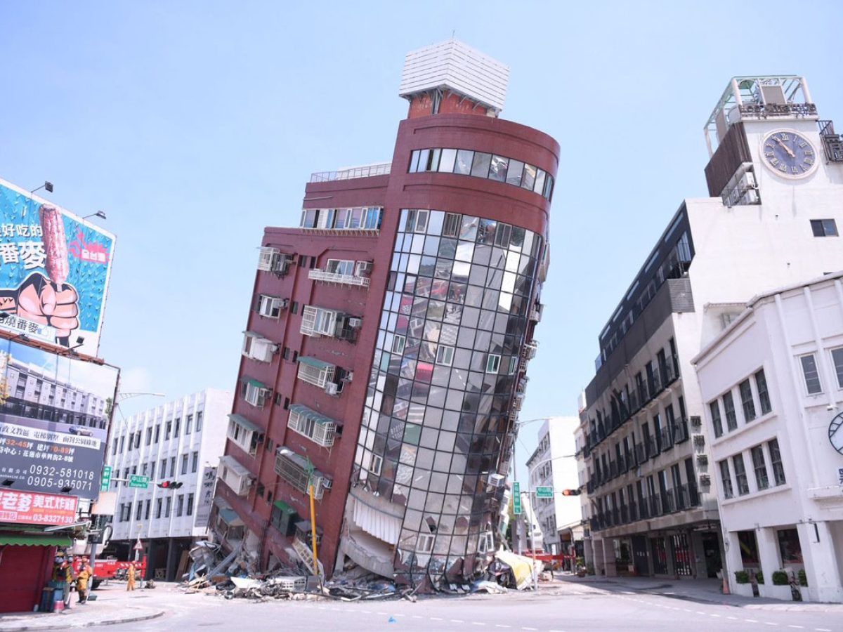 403地震造成花蓮部分建物傾倒（圖：花蓮縣政府提供）