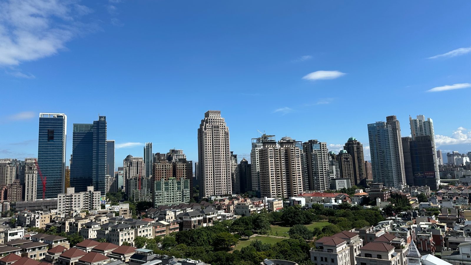 目前七期新市政中心供給量稀缺。