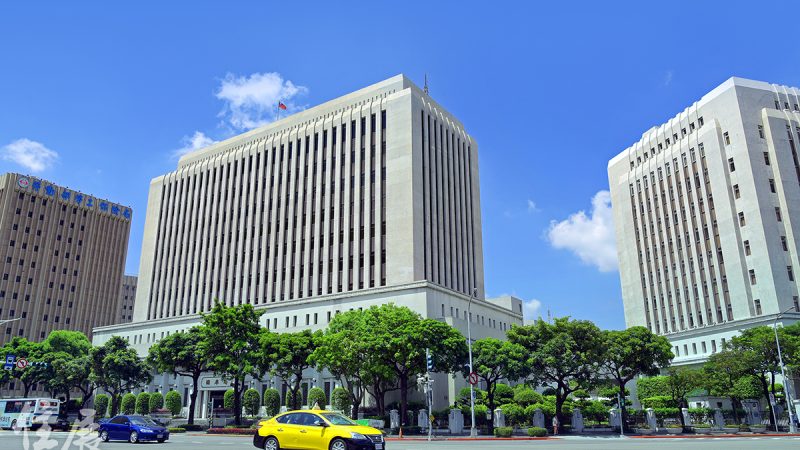 201907-中央銀行-100