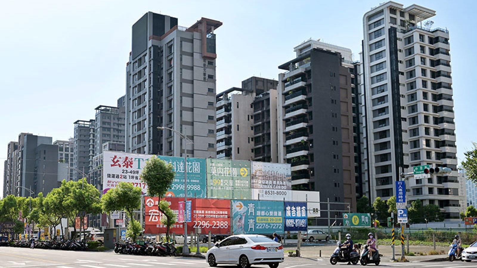 報廣批數回升，連假來客持平