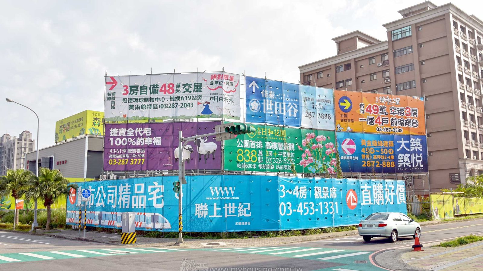 20221103預售市場陷爆量危機？-前三季建照達13.4萬戶