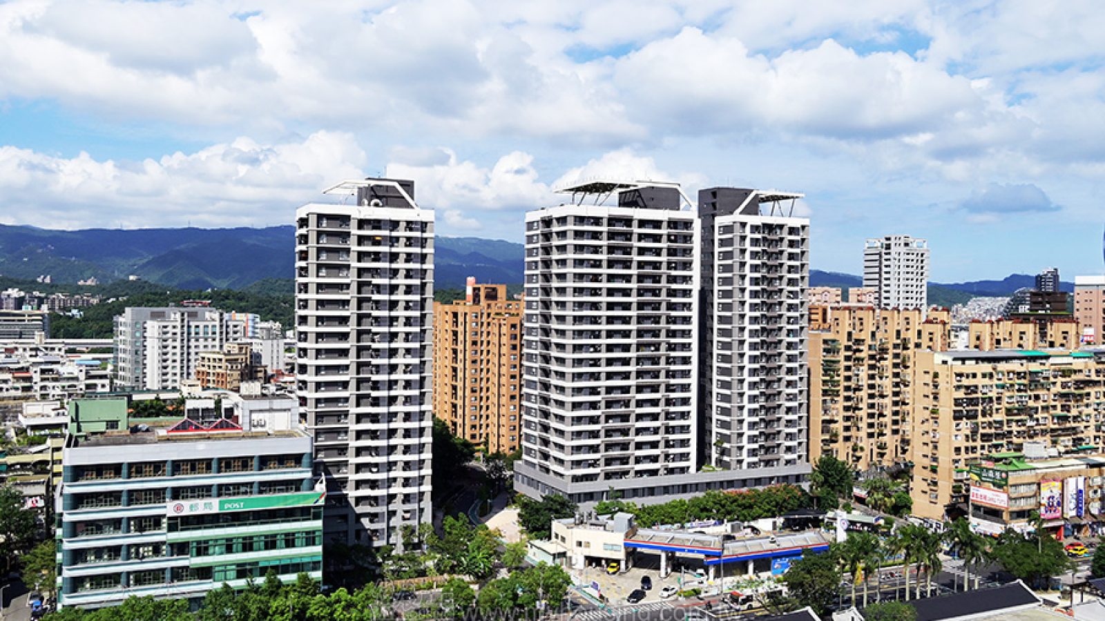221028台北市忙選舉社宅靠邊-花敬群批政治因素-郭-1