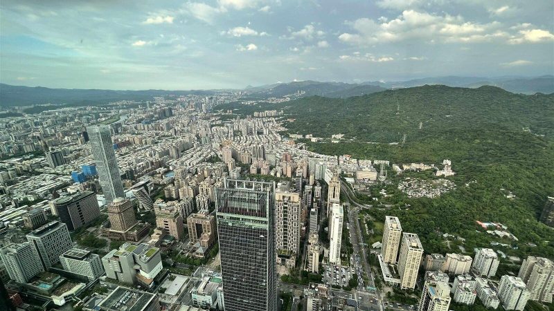 2520a874c2d342bc_1600x1200