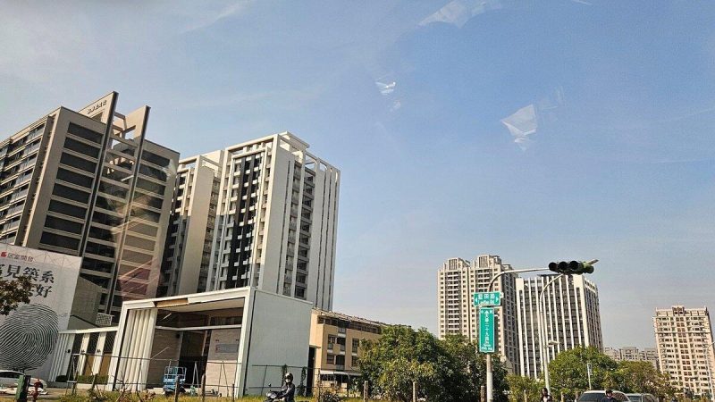 273db2ae25da4ab1_1200x900