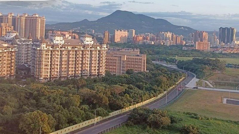 52341f70d7be43dc_1100x773