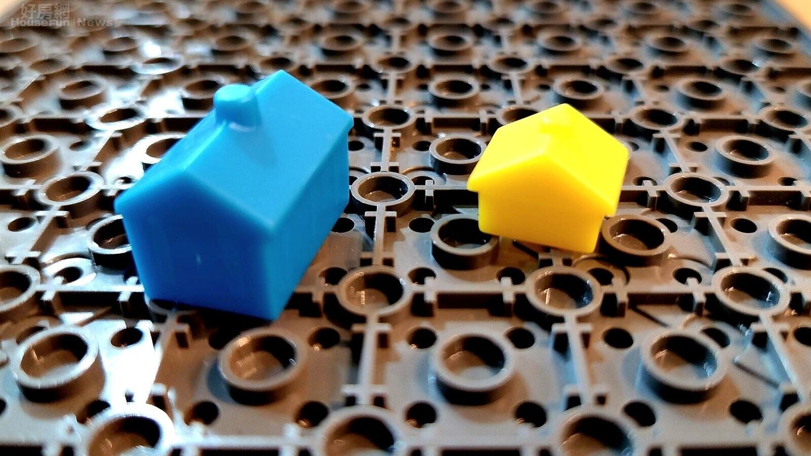 b71c0b8a983249f9_1600x943