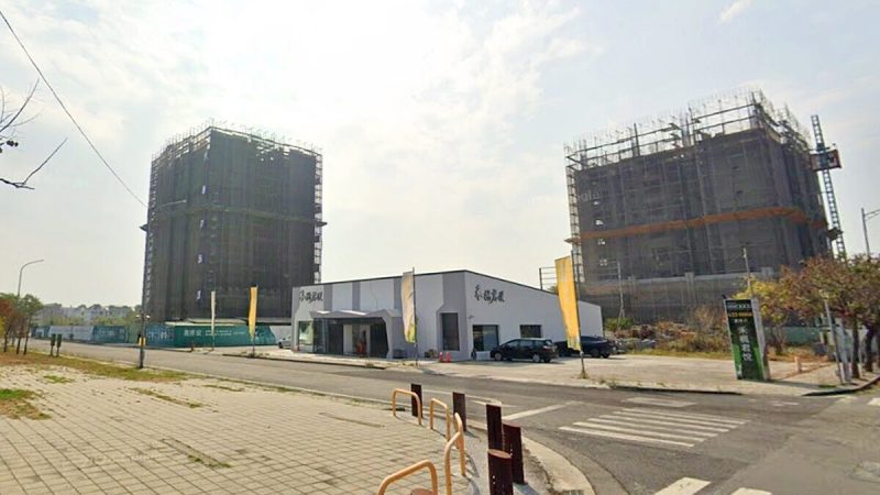 d58f68ce465c4d30_1200x693