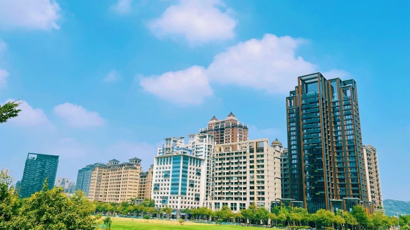 e326563f41313add_1600x1200