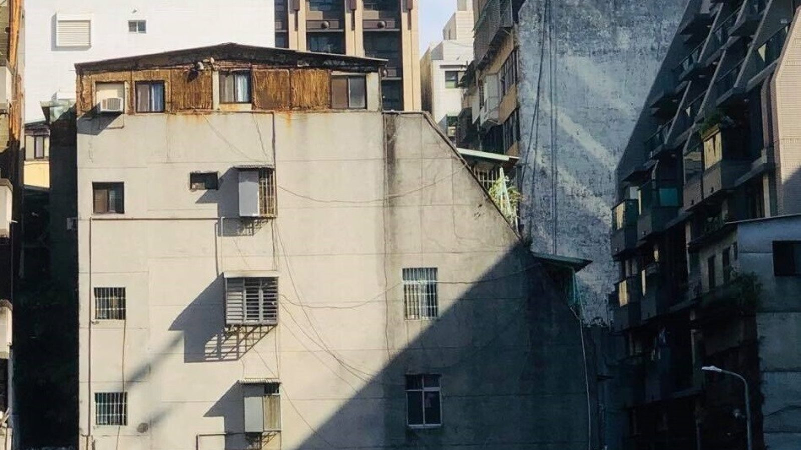 e5856437908c4661_948x921
