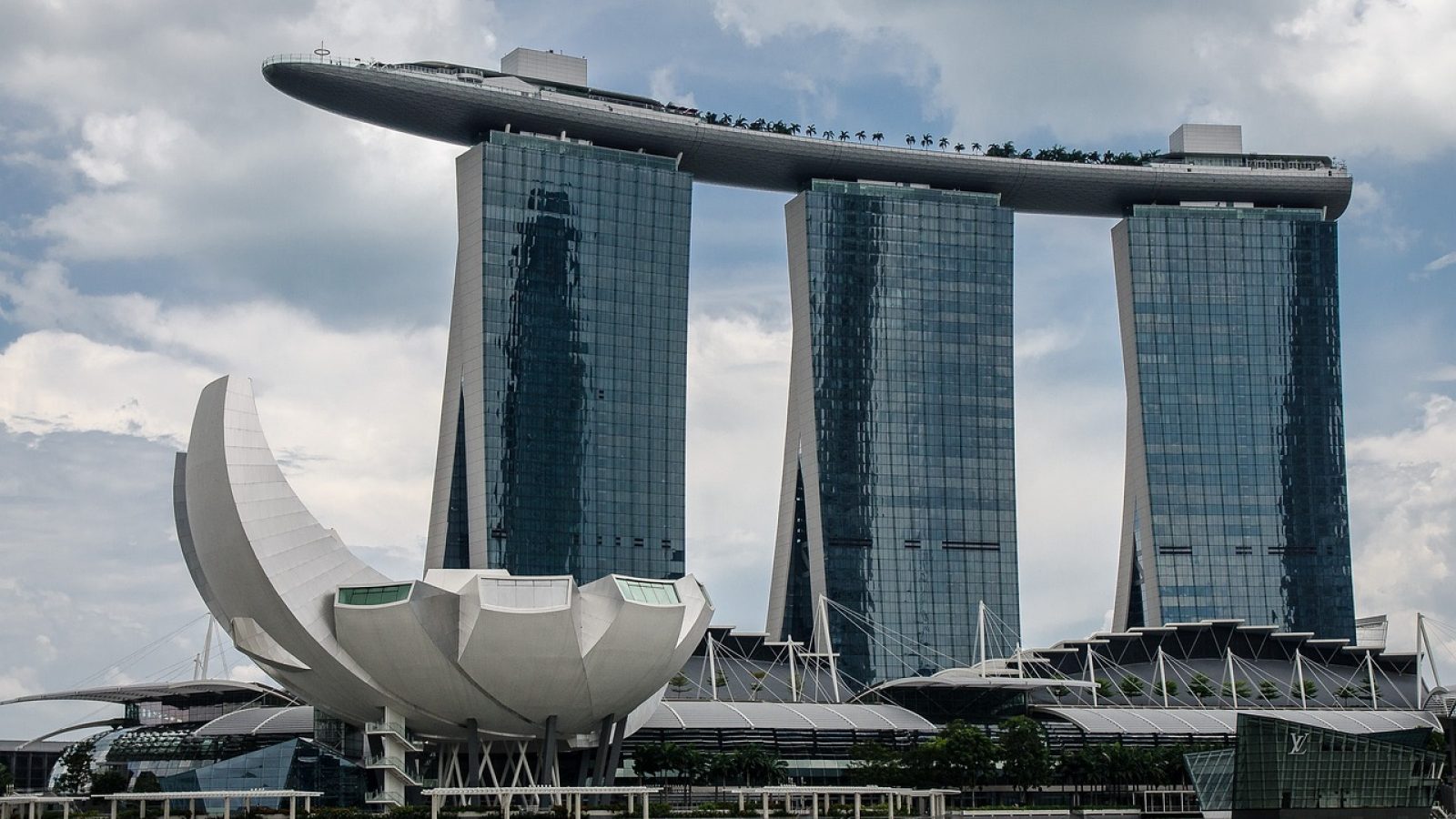 marina-bay-sands-963165_1280